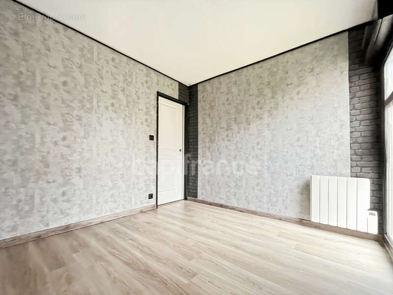 Appartement à GENLIS