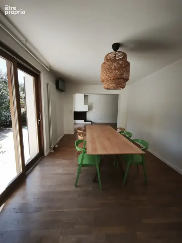 Quartier sous préfecture- Maison libre 3 faces- 150 m2hab - piscine- - photo 3
