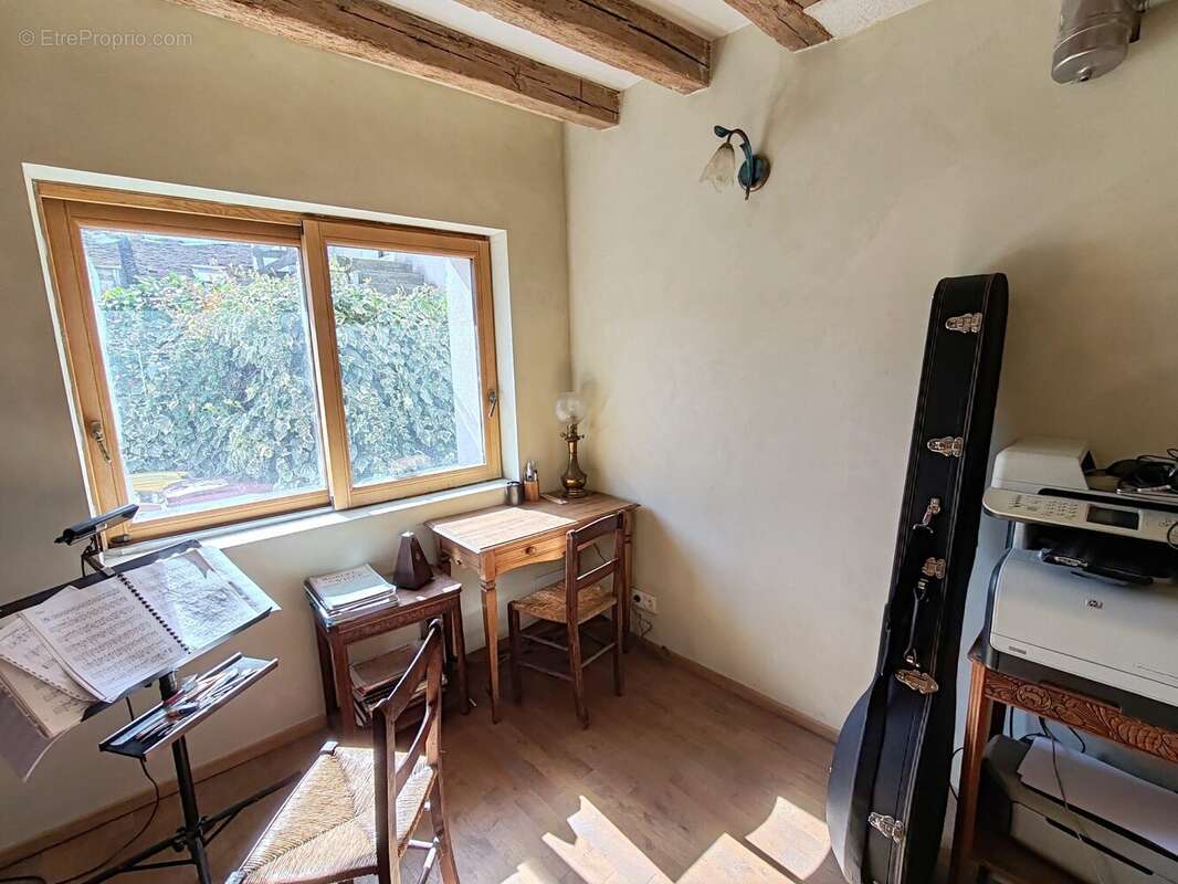 Maison à CHAMPAGNE-SUR-SEINE