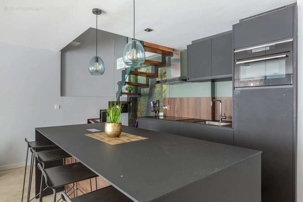 Loft t2 en duplex 65,59 m² – suite parentale – dressing – dpe b - photo 4