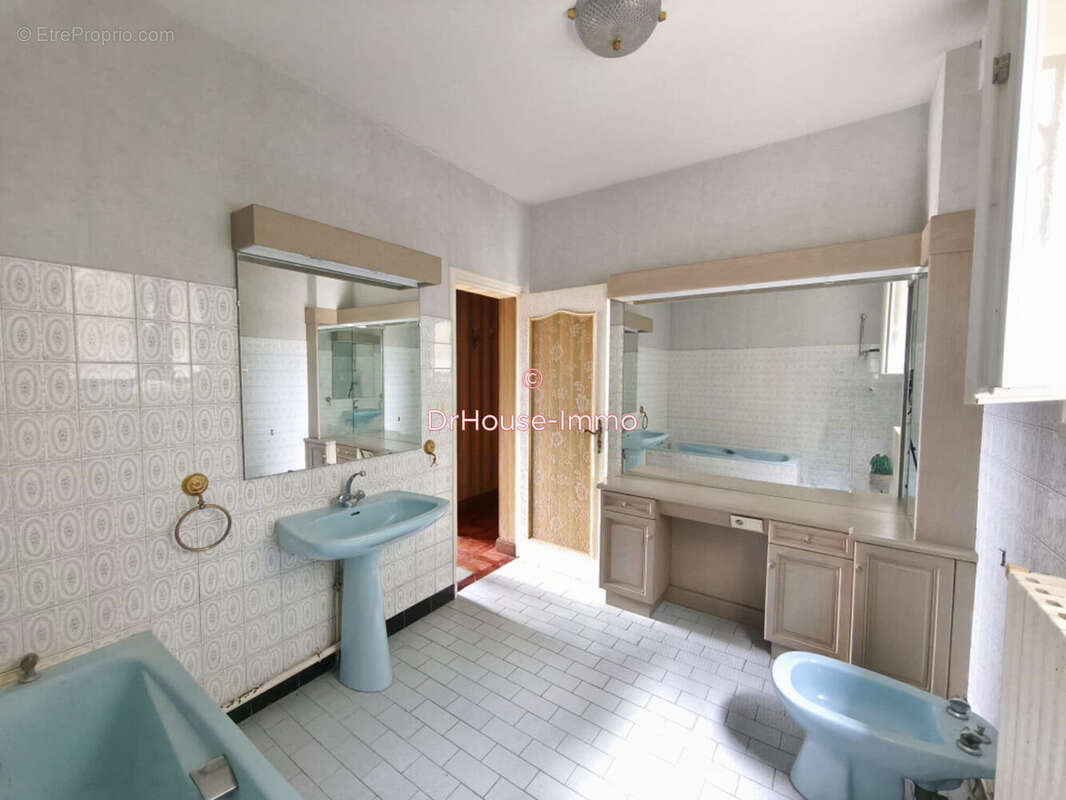 Maison 245 m² à Perigueux  - photo 14