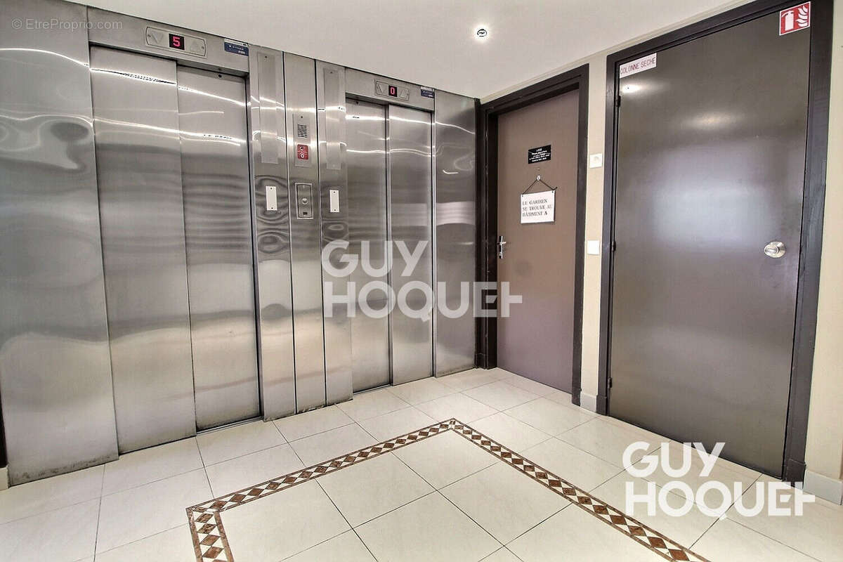 Appartement à CHAVILLE