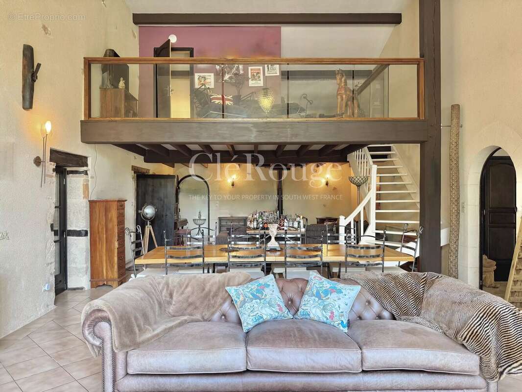 Maison à SAUVETERRE-DE-GUYENNE