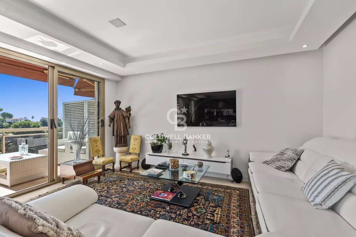 Appartement à LE CANNET