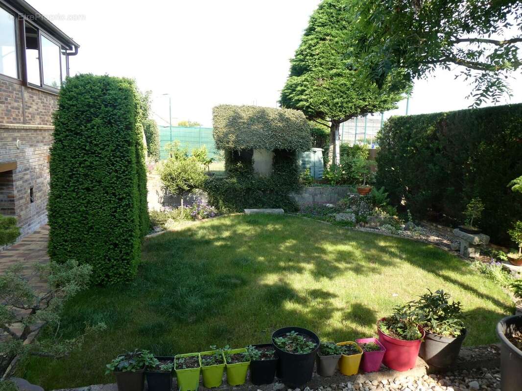 Maison à MONDEVILLE