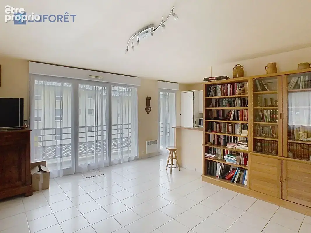 LOCMINE, Appartement T4, 78m², 3 chambres - photo 2
