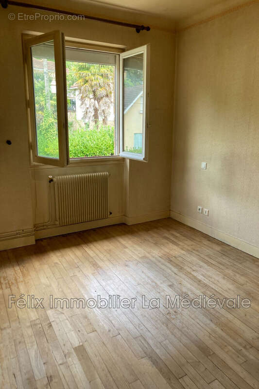 Appartement à SARLAT-LA-CANEDA