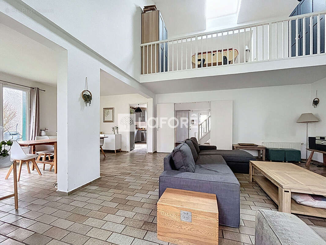 Maison à ASNIERES-SUR-OISE