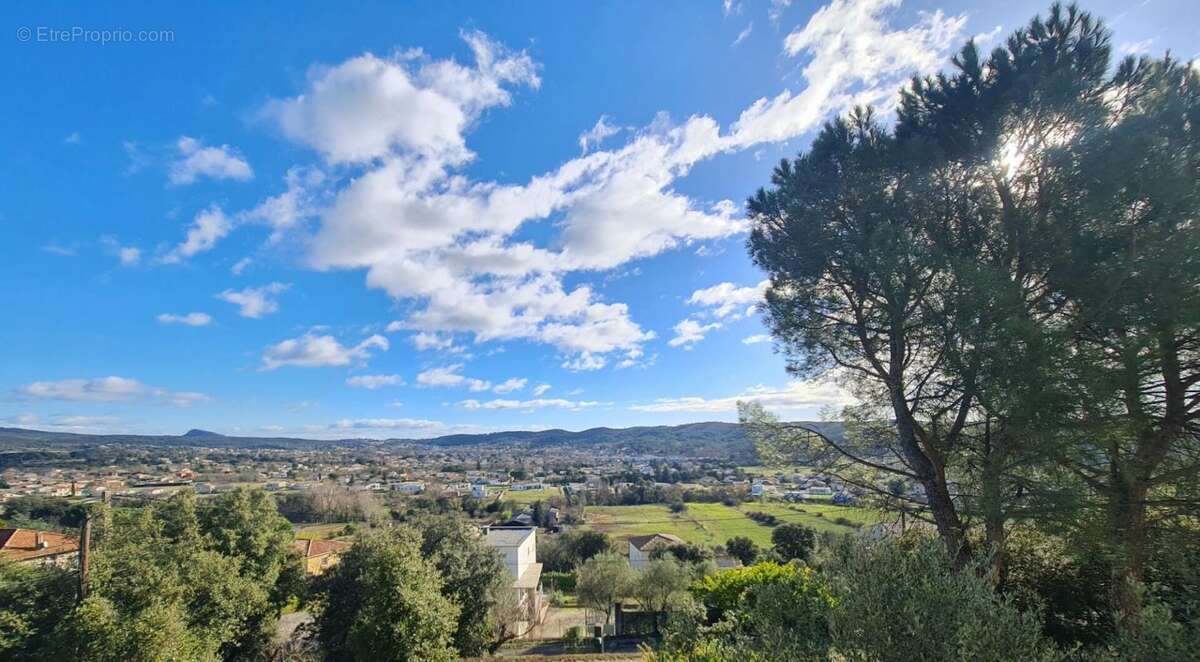Maison à SAINT-MARTIN-DE-VALGALGUES
