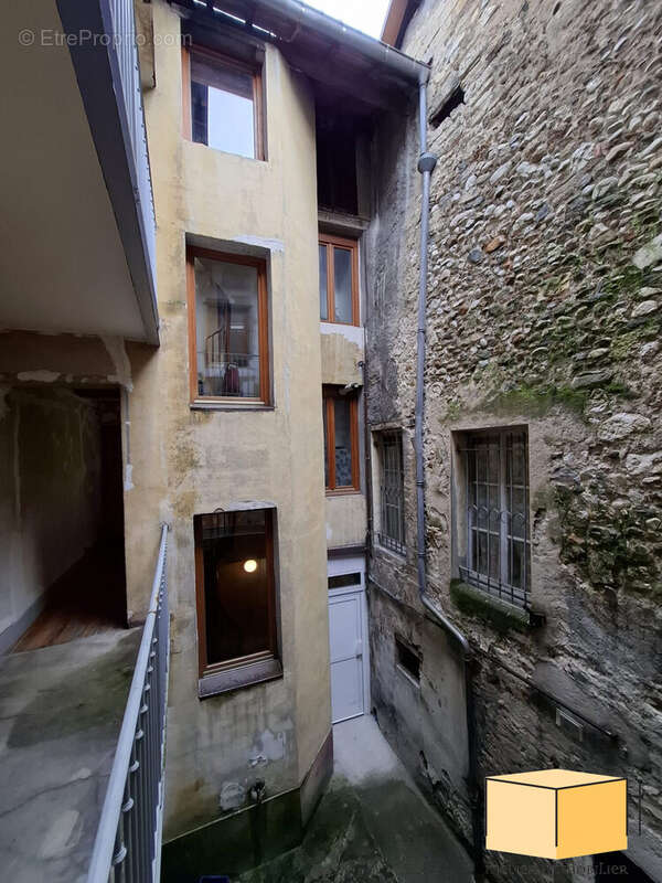 Appartement à BELLEY