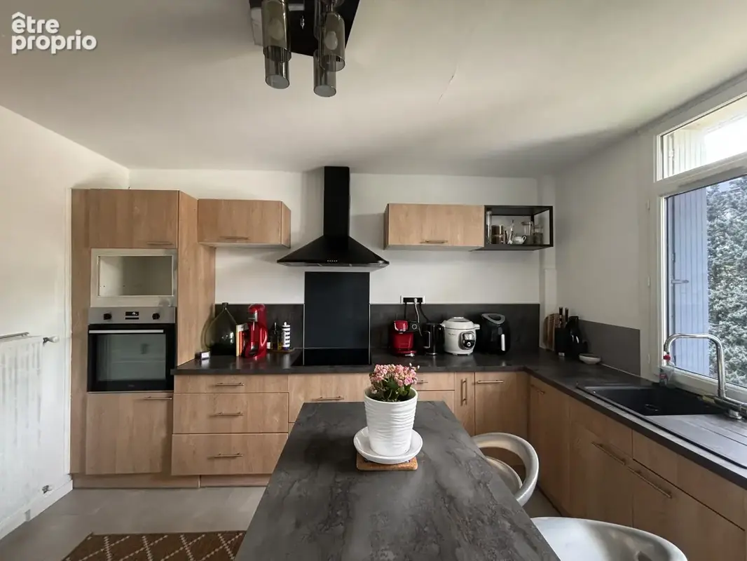 Appartement 102 m² à Privas  - photo 6