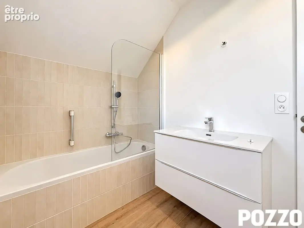 MAISON neuve à GRANVILLE (50400), vie de plain pied. - photo 8