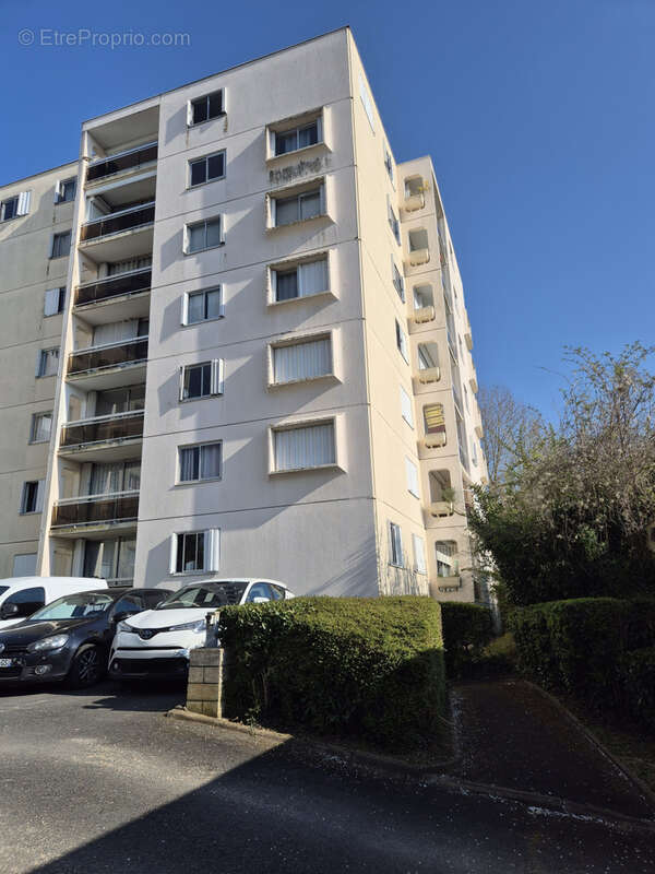 Appartement à LE MEE-SUR-SEINE