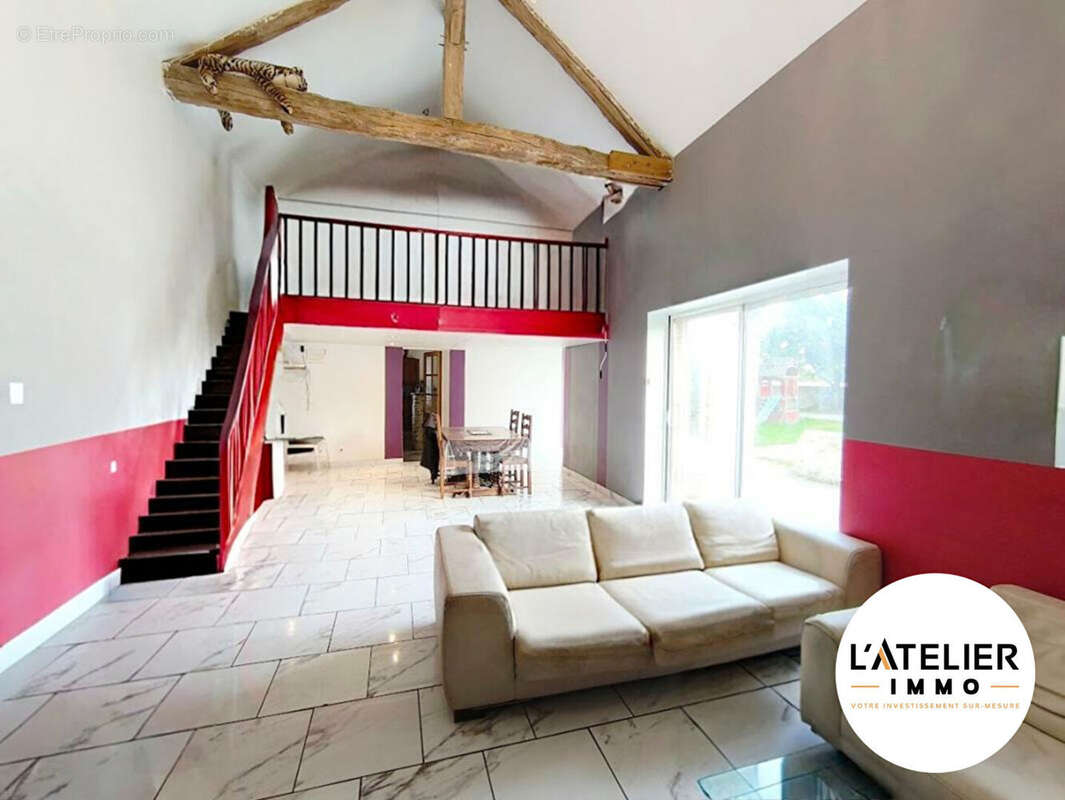 Maison à MONTMIRAIL