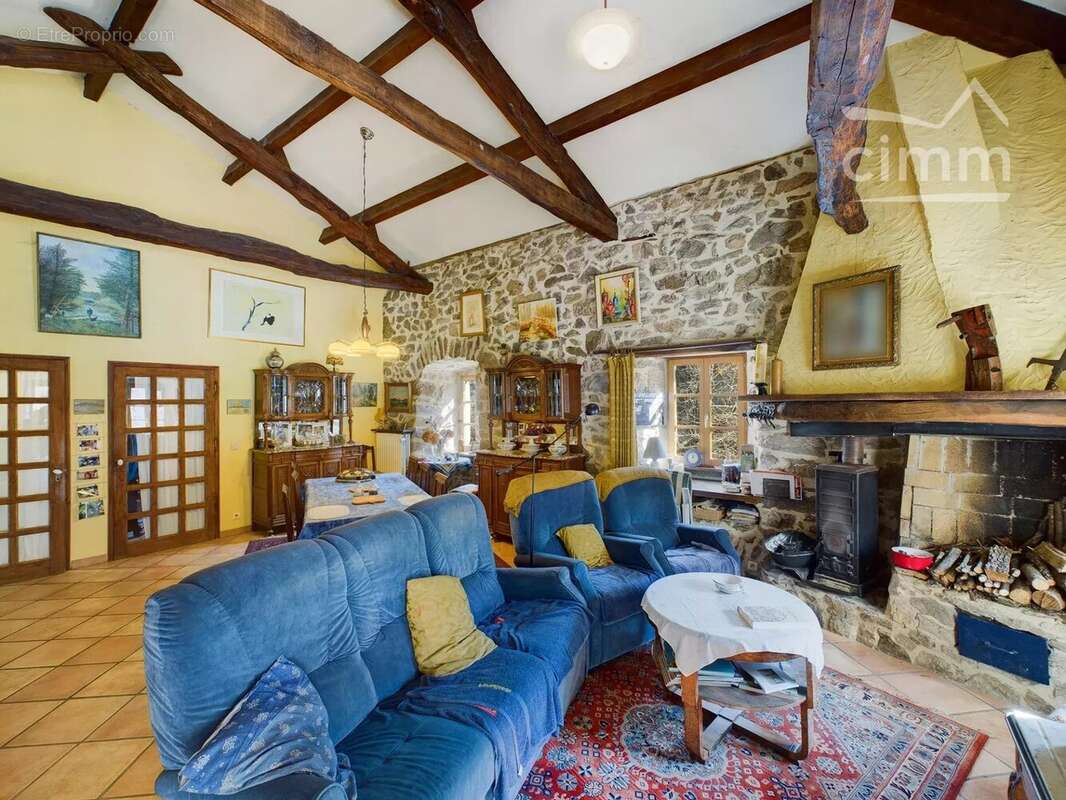Maison à ROCLES