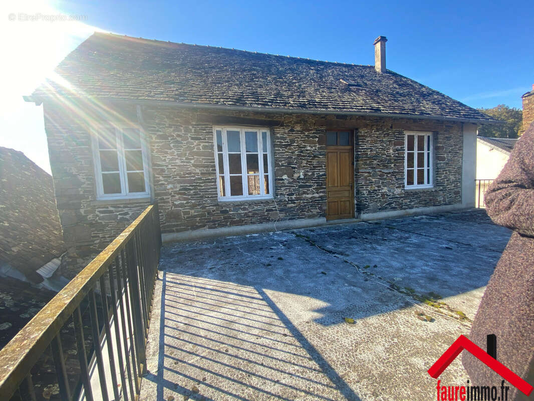 Maison à VOUTEZAC