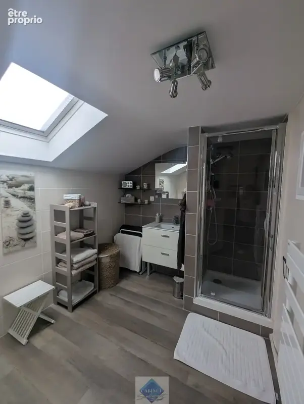 Appartement parfait état à deux pas des commerces et de la mer - photo 4