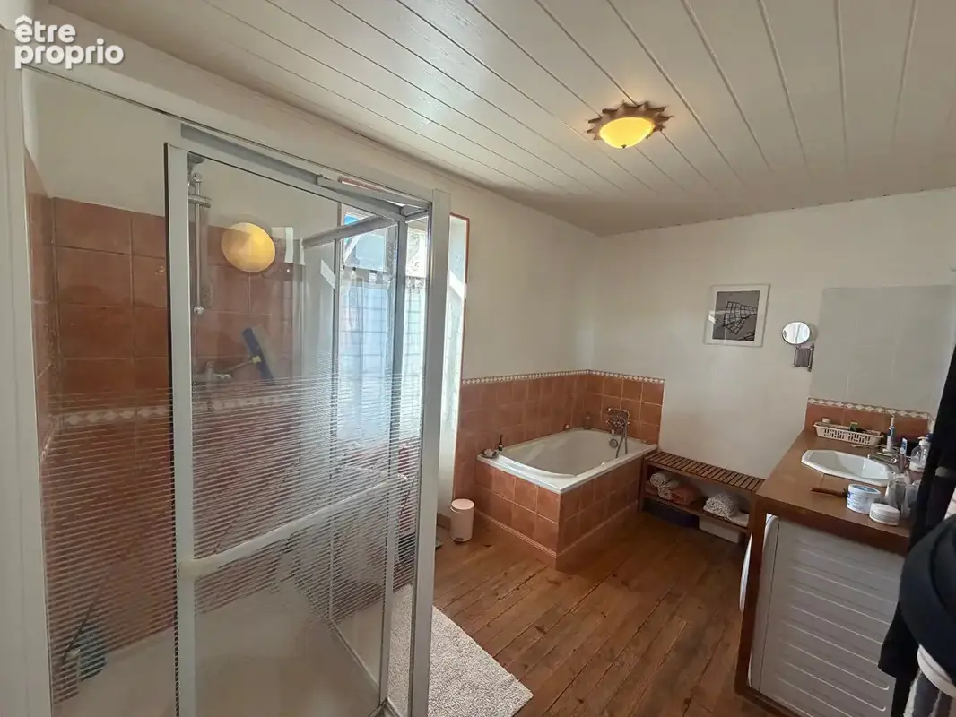 Uniquement chez nous !  maison en pierre dans un secteur agreable et recherche - photo 9