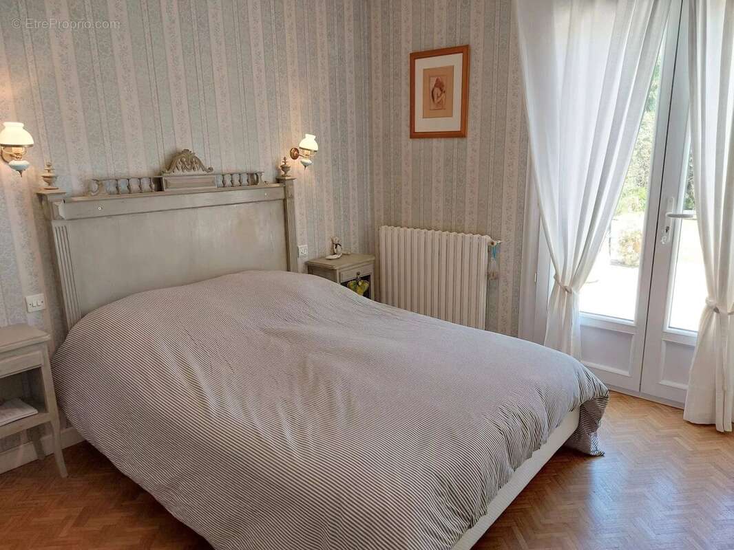 Maison à JONZAC