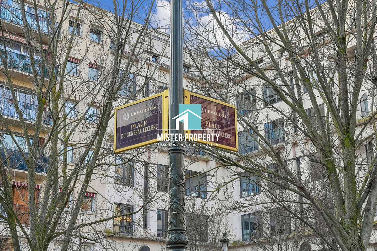 Appartement à LEVALLOIS-PERRET