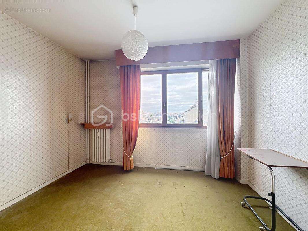 appartement T2 de 63 m² avec balcon, cave et parking – Châteauroux - quartier des Marins - photo 10