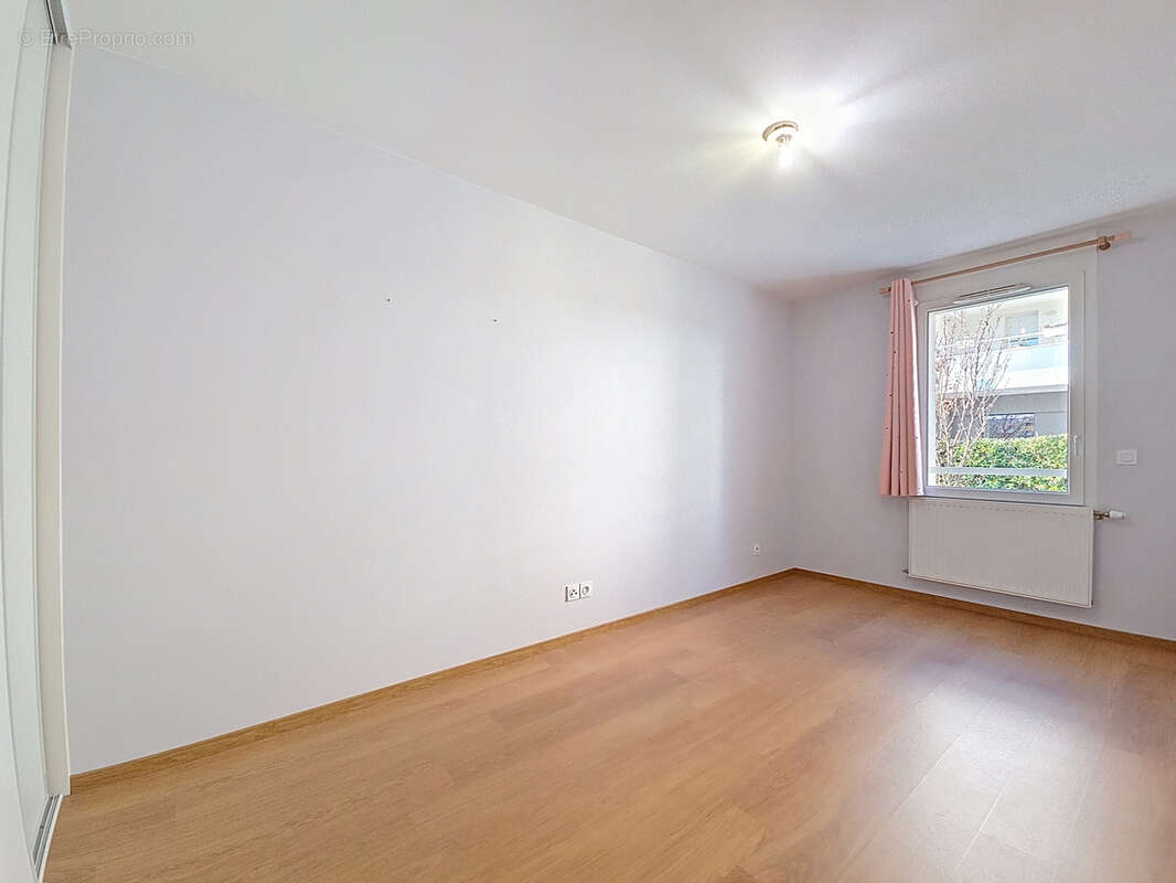 Appartement à MONTBONNOT-SAINT-MARTIN