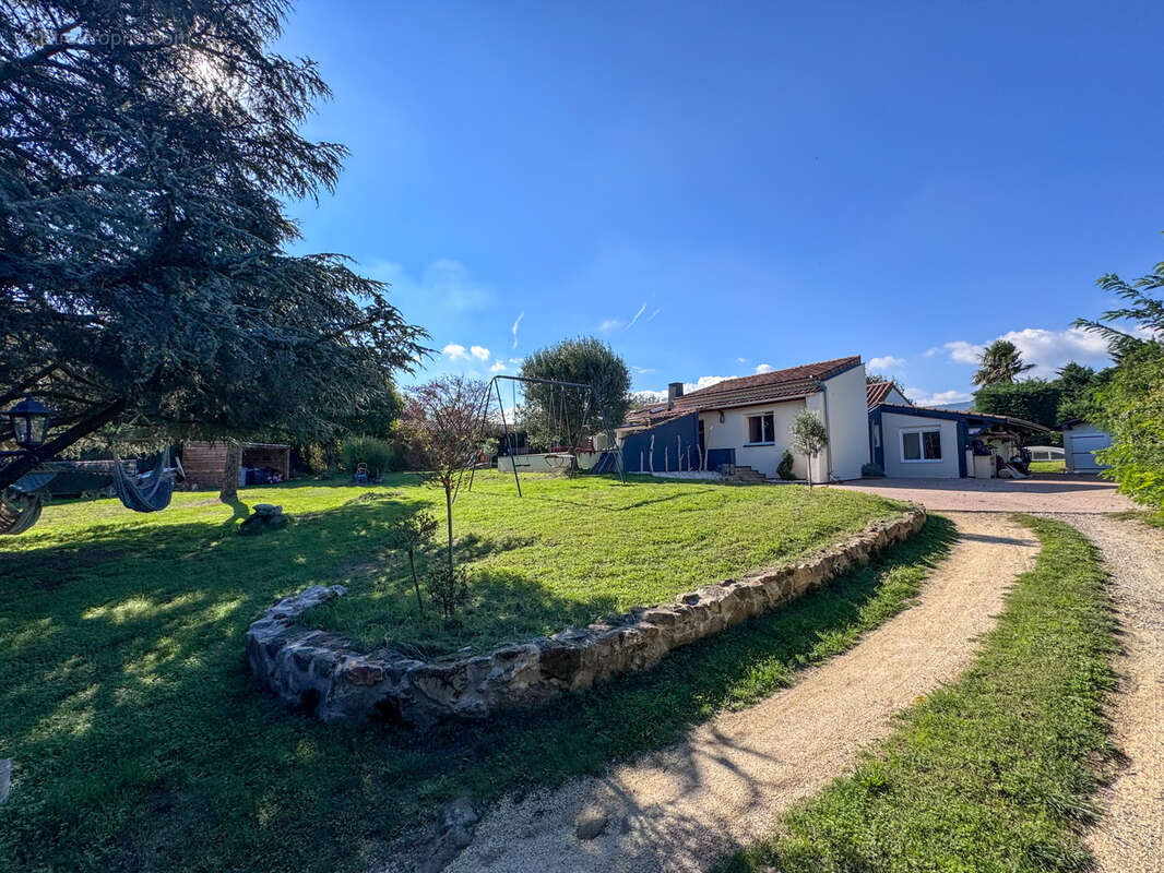 Maison à CHAVANAY