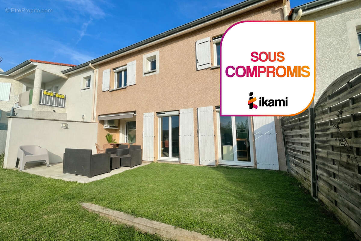 Maison à SAINT-DONAT-SUR-L'HERBASSE