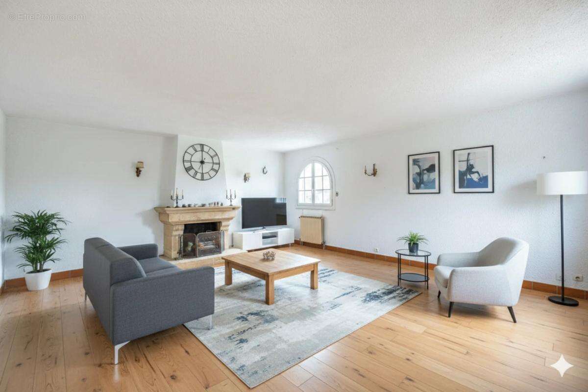 Maison à VENISSIEUX