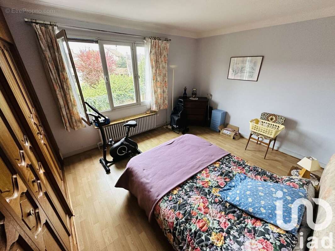 Photo 7 - Maison à SAINT-ARNOULT-EN-YVELINES