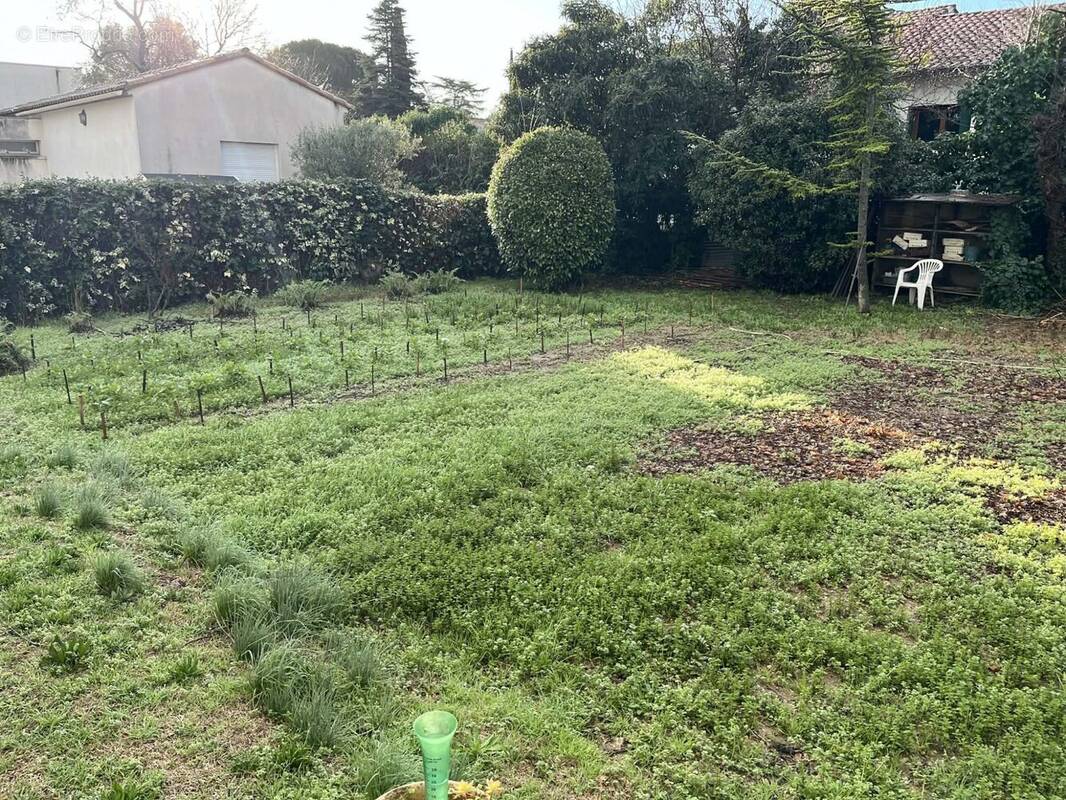 Maison à SAINT-JEAN-DE-VEDAS
