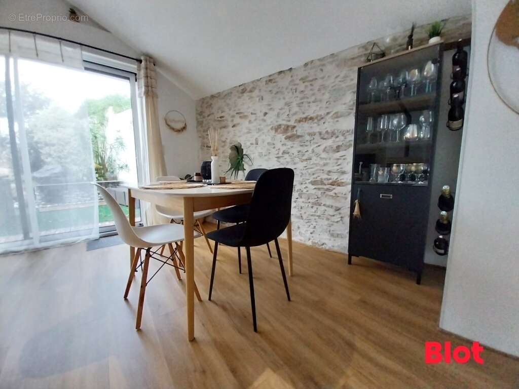 Maison à SAINT-MICHEL-CHEF-CHEF