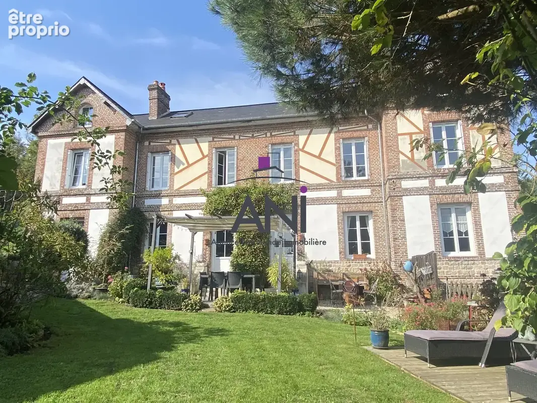 Photo Maison à Saint-Denis-D'aclon au prix de 449 000€