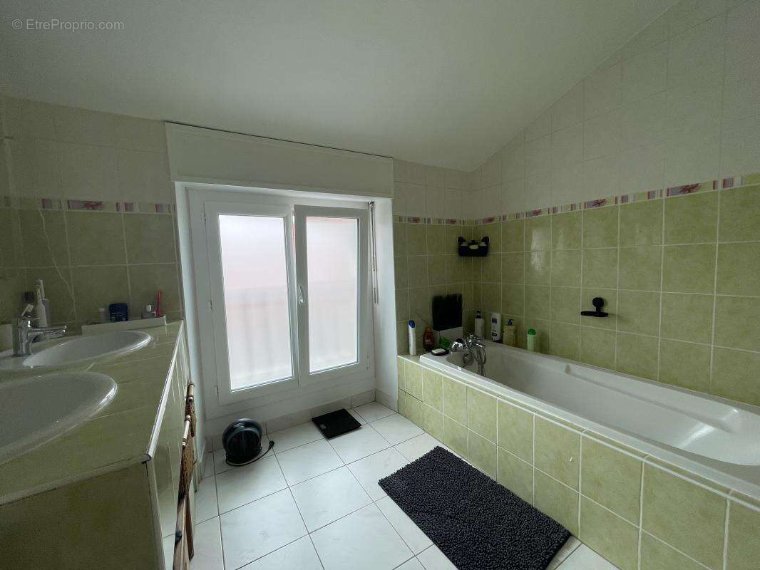 Maison 117 m² à Nantes  - photo 13