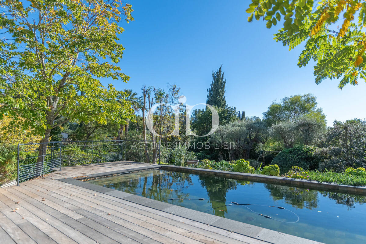 Maison à SANARY-SUR-MER