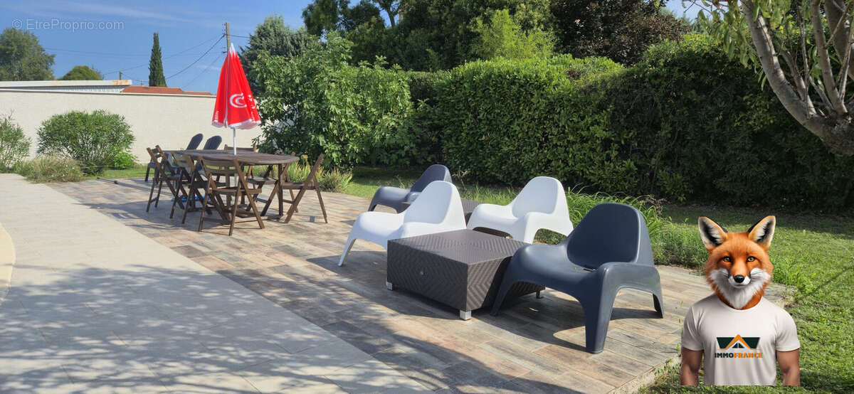 Maison à SAINT-HILAIRE-DE-BRETHMAS