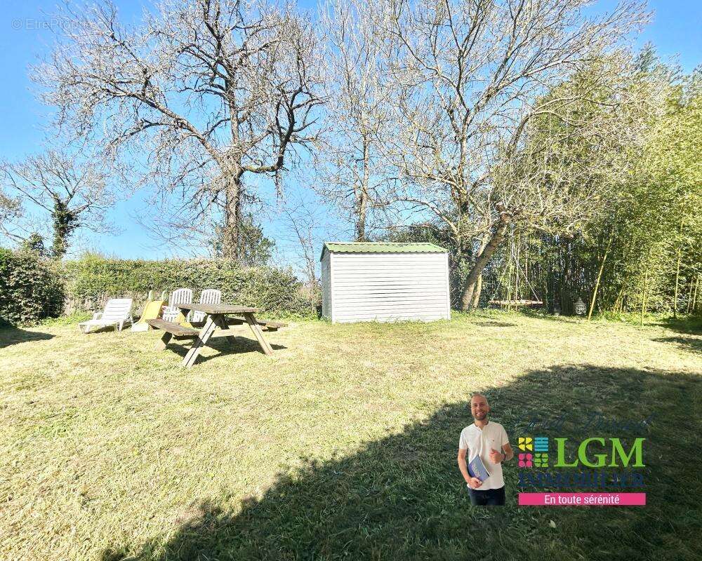 Maison à SAINT-CYR-EN-TALMONDAIS