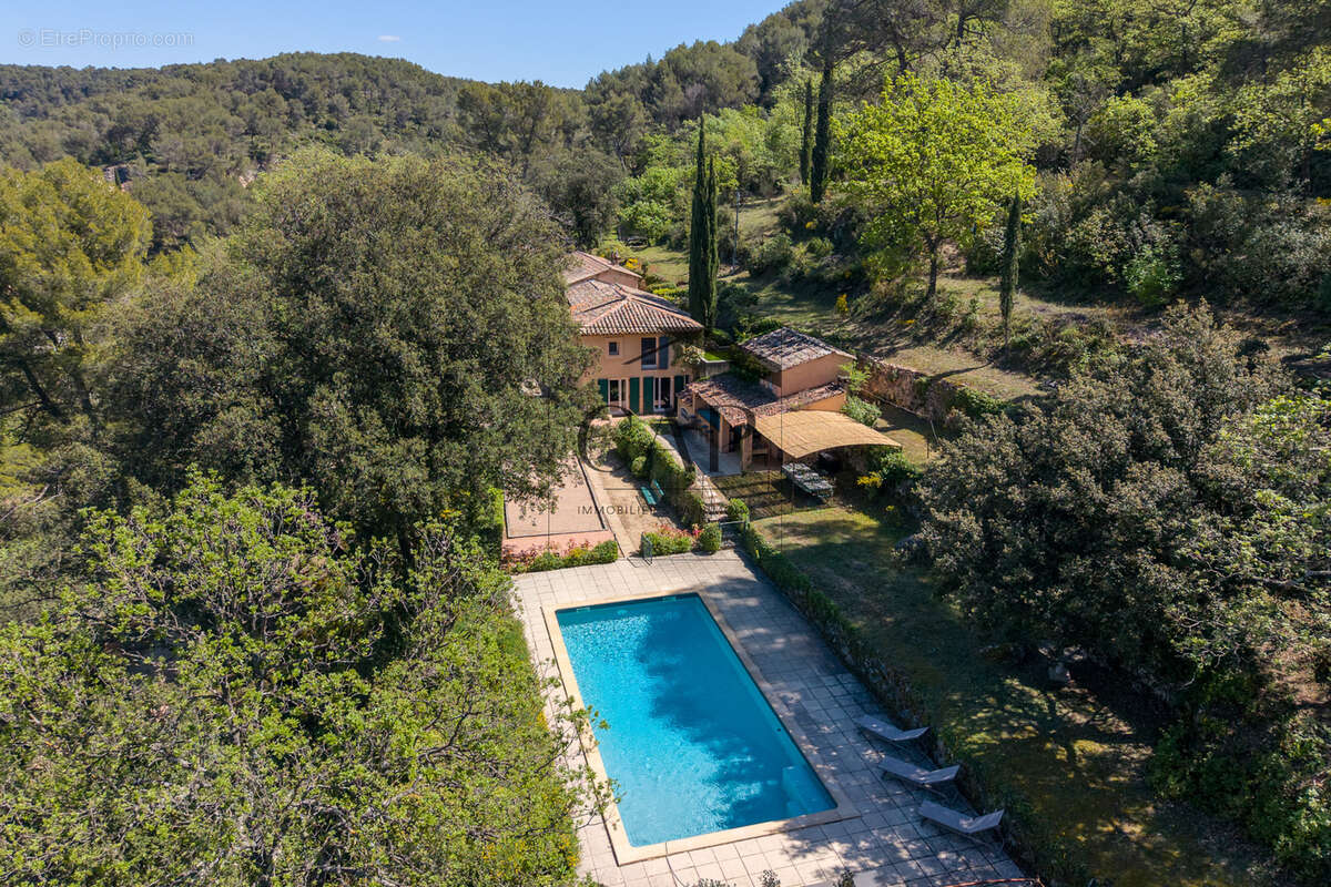 Maison à AIX-EN-PROVENCE