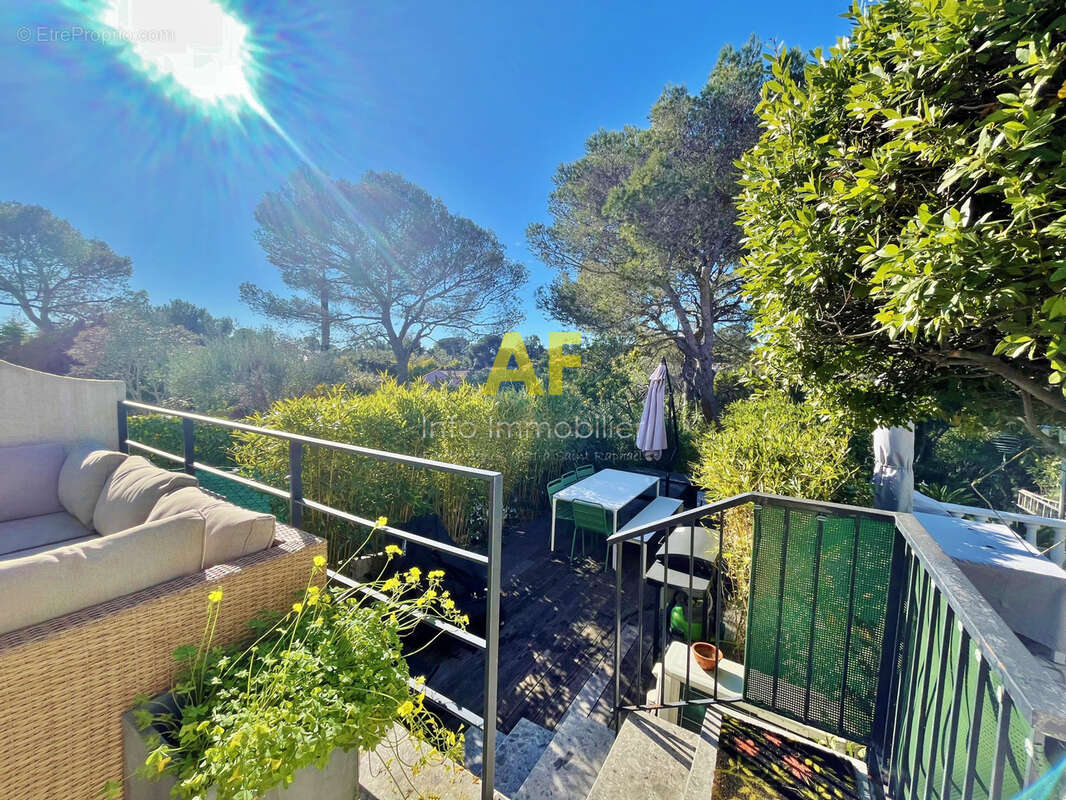 Appartement à SAINT-RAPHAEL