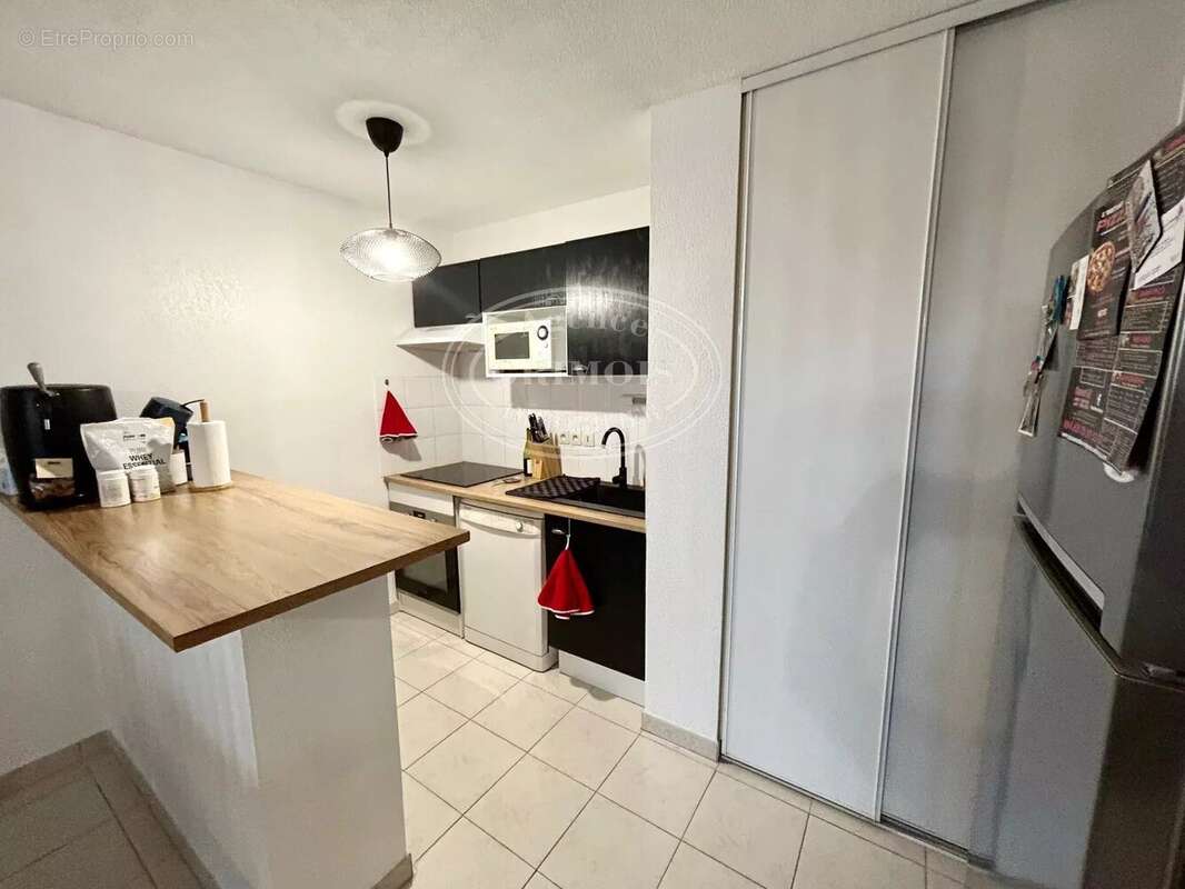 Appartement à LEZIGNAN-CORBIERES