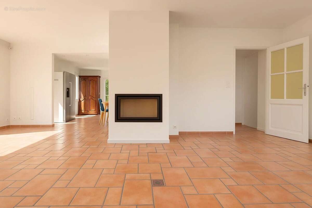 Maison à PEYMEINADE