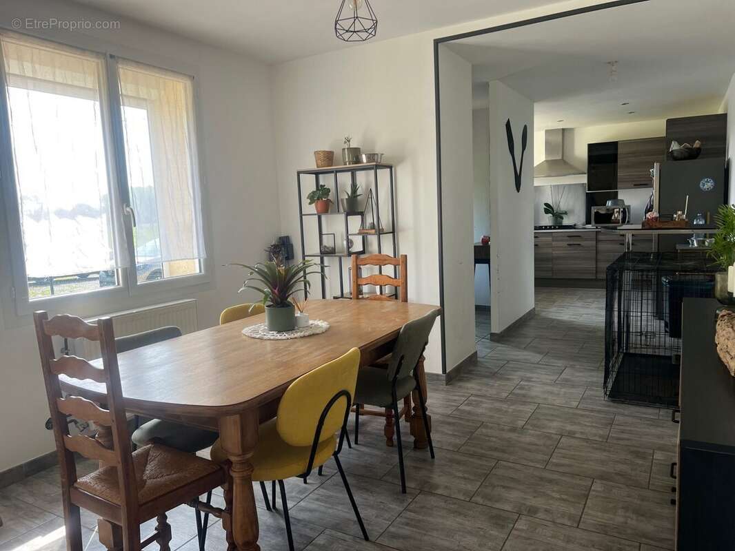 Maison à ANGUILCOURT-LE-SART