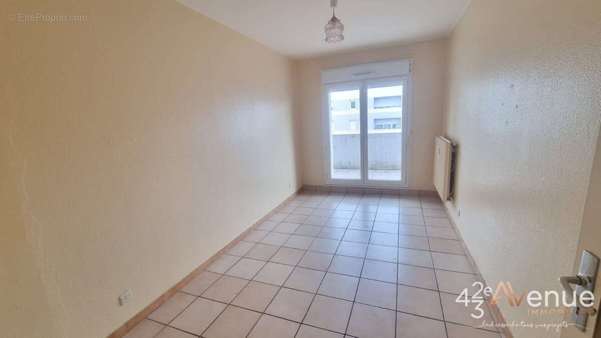 Appartement à SAINT-ETIENNE