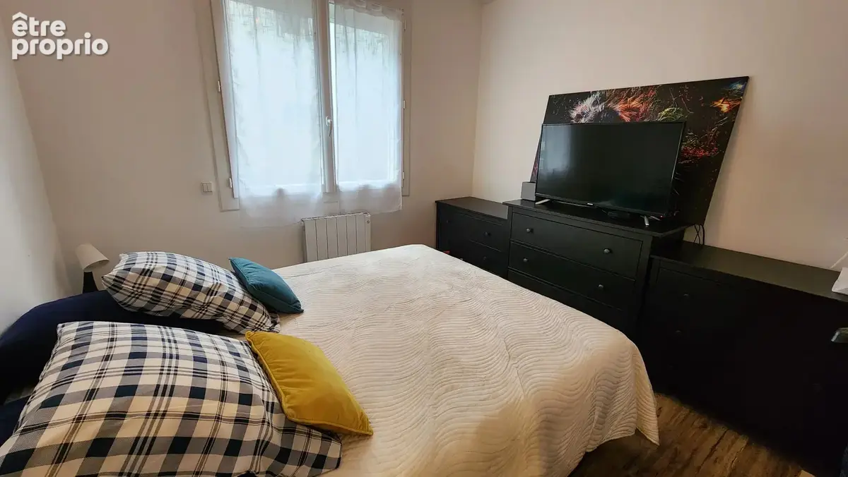 LOURDES CENTRE, A VENDRE Appartement T3 66m² avec cave - photo 3