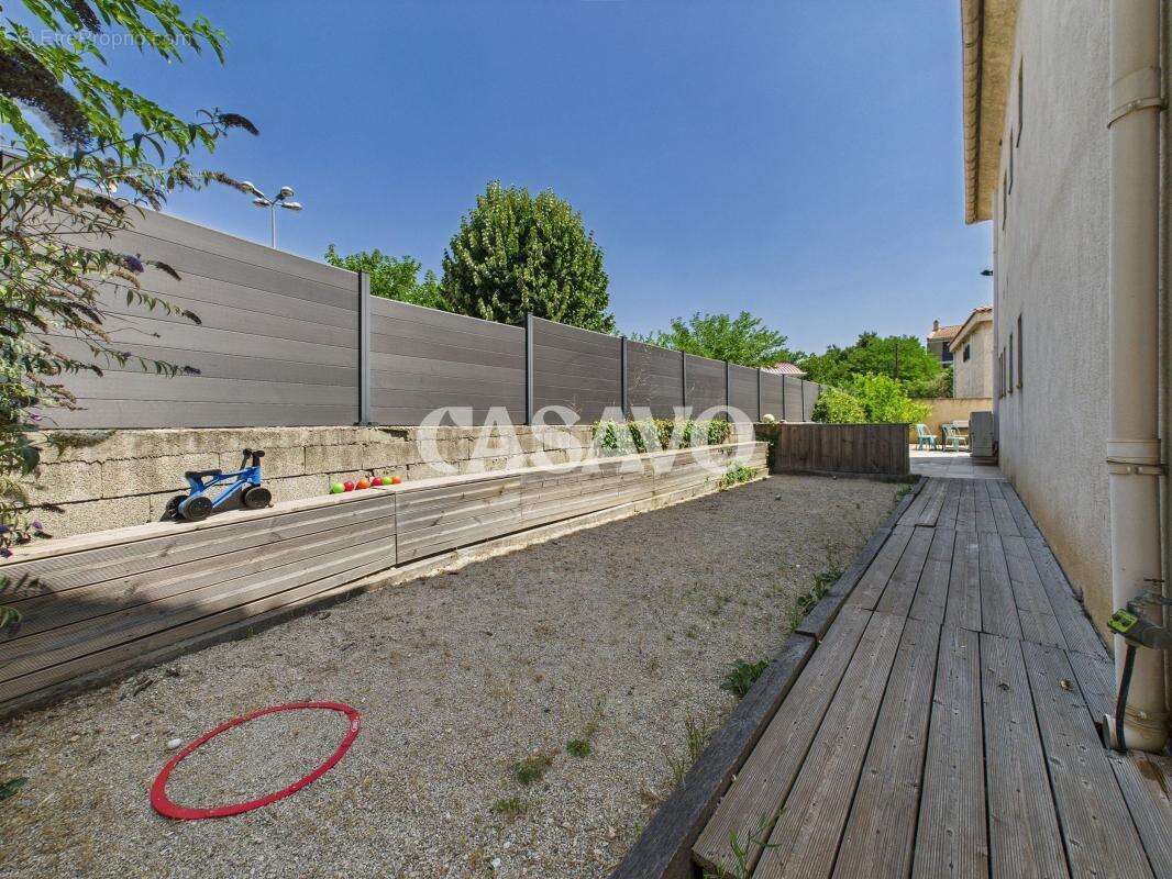 Appartement à AIX-EN-PROVENCE