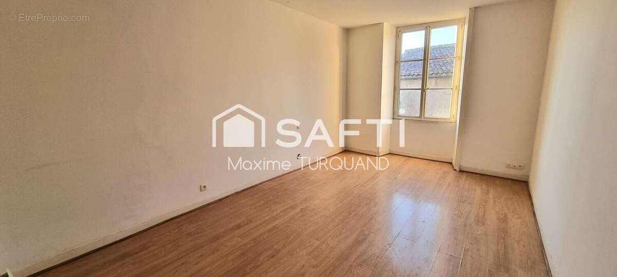Maison 275 m² à Reaumur  - photo 8