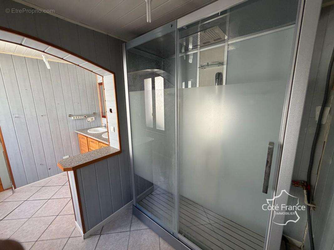 Magnifique maison en pierre de taille   Charme atypique et b - photo 19