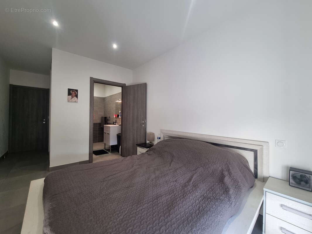 Maison à LINGUIZZETTA