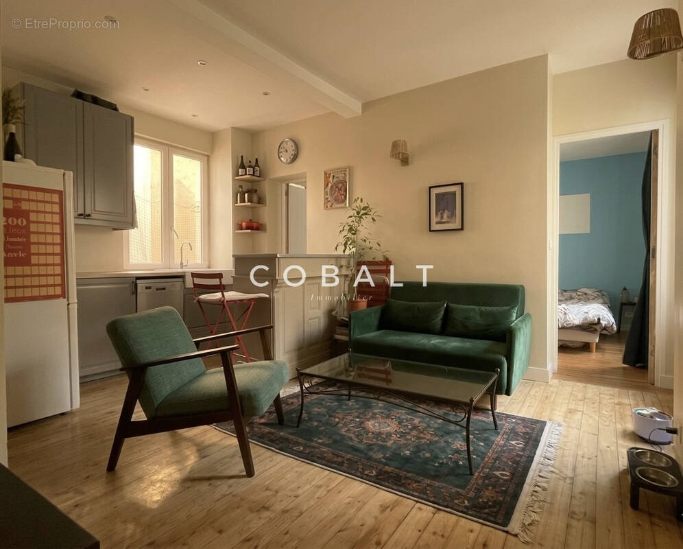 Appartement à PARIS-9E
