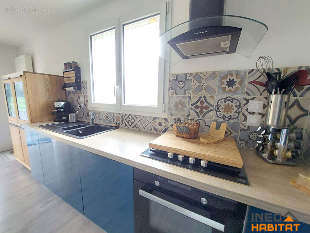 Maison Mezieres Sur Couesnon 5 pièce(s) - photo 2